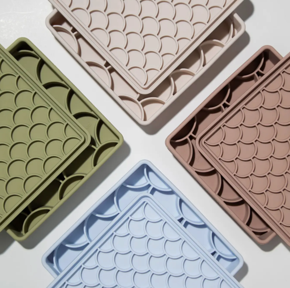 Bol d'alimentation lente 3-en-1  ( 4 coloris )